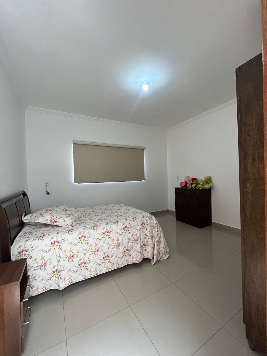 Casa em 2 pavimentos em região nobre de Araxa !!!  - 11
